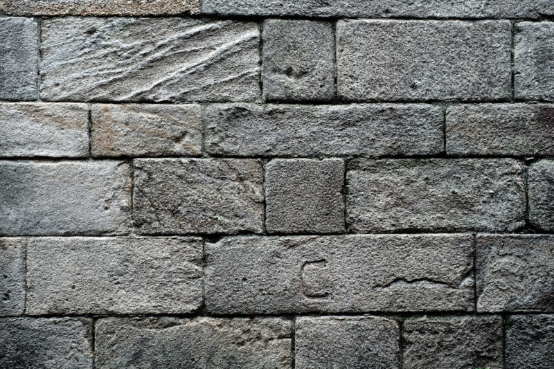 muro hostal reyes católicos Santiago